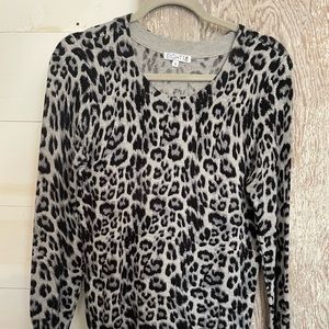 Womens leopard print black sweater small Eight 18 Stitch Fix long sleeve